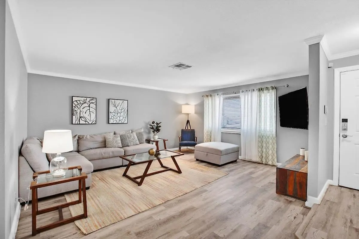 3Br, 1 Story Home W Hot Tub, Grill, Sleeps 6 Λας Βέγκας Σπίτι διακοπών